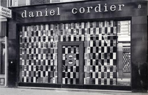 Façade de la galerie de Daniel Cordier au 8 rue de Miromesnil dans le 8ème arrondissement, photo issue du site du musée des Abattoirs de Toulouse de Paris