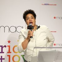 L’essayiste, poétesse, militante féministe, et engagée dans le mouvement des droits civiques en faveur des Afro-Américains Audre Lorde à la cérémonie de remise des prix LGBTQ Changemakers au Macy's Herald Square le 23 juin 2015 à New York.