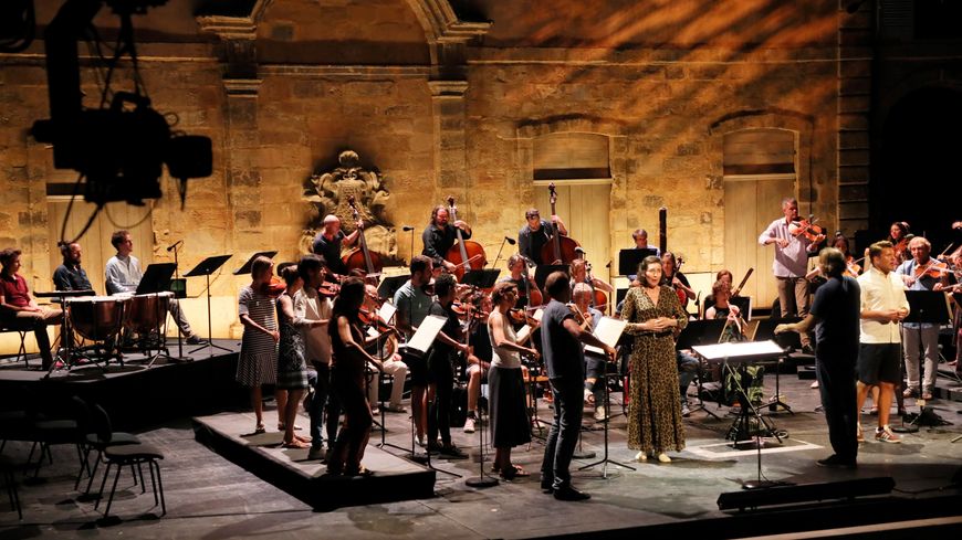 Festival d'Aix-en-Provence 2020 : Répétition du concert enregistré diffusé le 10 juillet " Mozart et Beethoven à l' Archevêché , de l'origine au renouveau "