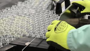 Les laboratoires les plus avancés ont d'ores et déjà organisé la production de leurs candidats vaccins, avant même leur autorisation de mise sur le marché. 