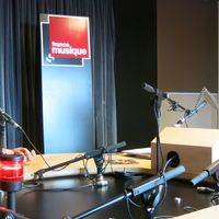 France Musique, studio 131... Anne Sylvestre, auteure-compositrice-interprète & Le producteur Benoît Duteurtre