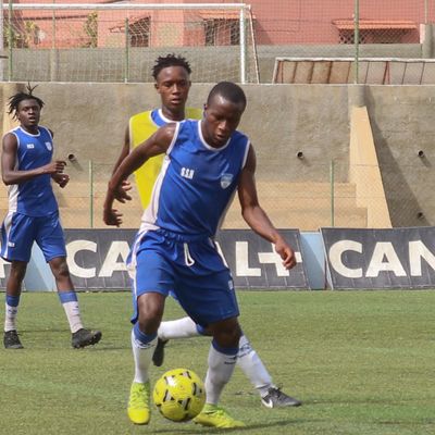 De jeunes joueurs à Dakar