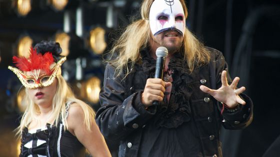 Thomas Vikstrom et Lori Lewis du groupe Therion au Bloodstock Open Air Festival de Derby, le 13 août 2011 - Gary Wolstenholme/Redferns