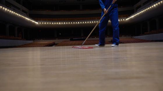 Les salles de spectacle sont à l'arrêt depuis le 30 octobre dernier et resteront encore fermées jusqu'au 7 janvier, au moins ©Maxppp - Fancy/Veer/Corbis