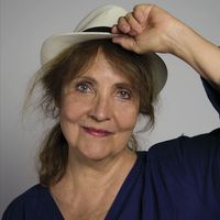 La chanteuse Michèle Bernard, pour la sortie de son intégrale discographique