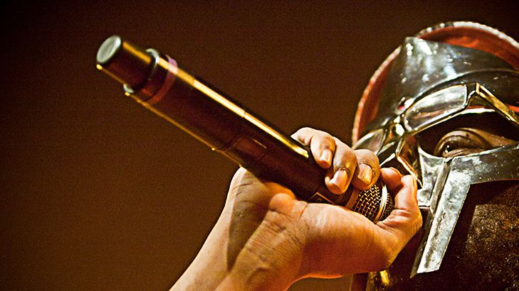 MF DOOM en concert à Copenhague en novembre 2010 (PYMCA/Universal)