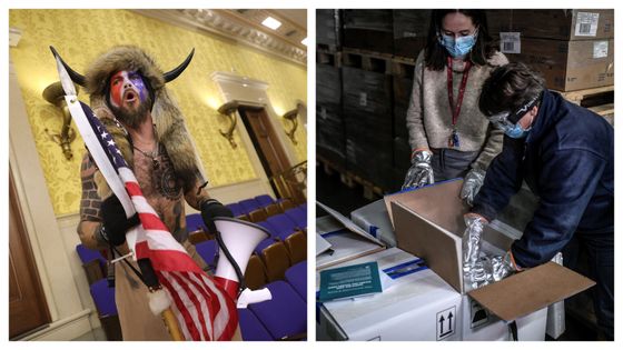 Le manifestant Jake Angeli lors de l'intrusion au sein du Capitole ce mardi 6 janvier 2021, à Washington DC. / Cartons du vaccin Pfizer-BioNTech stockés dans la pharmacie centrale de l'AP-HP à Paris, le 26 décembre 2020. ©AFP - WIN MCNAMEE / GETTY IMAGES NORTH AMERICA / / STEPHANE DE SAKUTIN