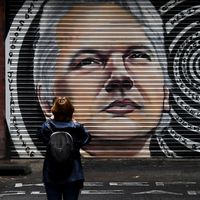 Une fresque de Julian Assange dans une ruelle de Melbourne le 5 janvier 2021, après qu'un juge de Londres a décidé que le fondateur de WikiLeaks ne devait pas être extradé vers les États-Unis pour faire face à des accusations d'espionnage.