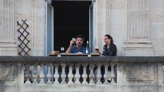 "2021 souvenez vous de cette année, dans dix ans, on dira que nous sommes en l’an 10 après le spritz ou après le curly" ©AFP - LAURENT PERPIGNA IBAN / HANS LUCAS