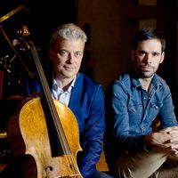 Le violoncelliste Raphaël Pidoux et le pianiste Tanguy de Williencourt, réunis autour d'un nouveau disque célébrant les Sonates opus 5 de Beethoven (Harmonia Mundi)