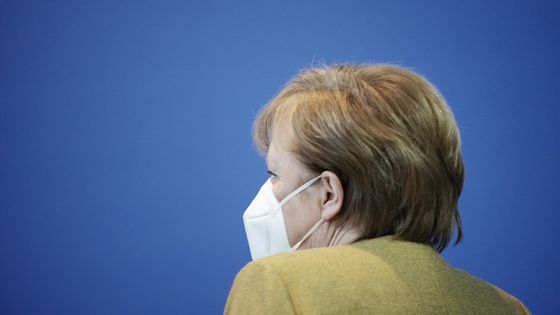 Les membres du congrès de l’Union chrétienne-démocrate doivent élire ce samedi le successeur d'Angela Merkel ©AFP - Michael Kappeler / POOL