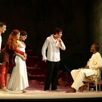 "L'île des esclaves" de Pierre Marivaux avec Irina Brook, Lubna Azabal, Alex Descas, Stephanie Lagarde, Sidney Wernicke et Fabio Zenoni à Paris, le 21 janvier 2005.