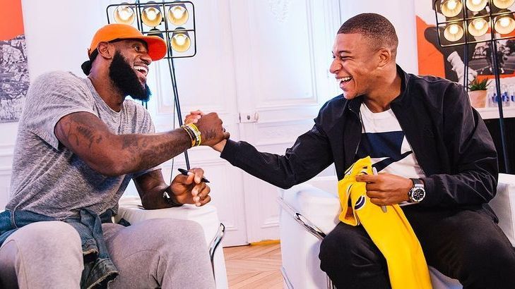 LeBron James et Mbappé - (photo : DR)