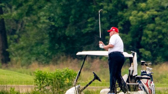 Si Donald Trump a bien quitté le bureau ovale pour gagner le green d'un golf en Floride, cela suffira-t-il pour que les Etats-Unis soient en capacité de restaurer l'ordre international libéral ? ©Getty - Al Drago for The Washington Post