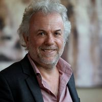 Frédéric Lenoir, sociologue, écrivain, journaliste, conférencier, et docteur de l'École des hautes études en sciences sociales auteur de "Les chemins du sacré" (Éditions de l’Observatoire).