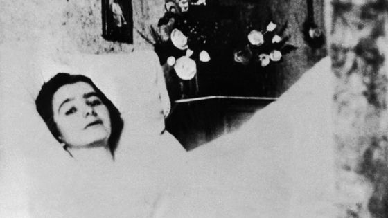 Née en 1902 et morte en 1981, la vie de Marthe Robin est encore étudiée dans le cadre d'une potentielle béatification ©Getty - Keystone-France