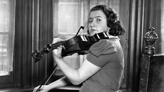 La violoniste Ida Haendel en 1938 ©Getty - Hulton-Deutsch Collection / Corbis