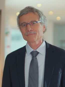 ma carriere ca m est completement egal mais me salir dans mon honneur dans ma probite ep 4 5 renaud van ruymbeke au nom du principe d egalite