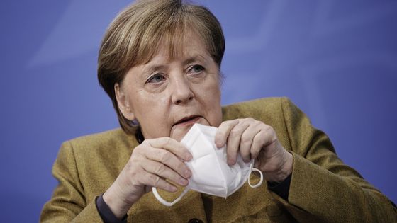 La chancelière allemande Angela Merkel lors de sa conférence de presse ce mardi 5 janvier 2021 à Berlin ©AFP - MICHAEL KAPPELER / DPA-POOL / DPA PICTURE-ALLIANCE