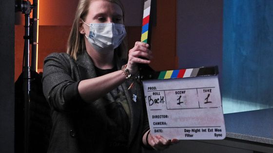 Moscou, mai 2020. Nikita Vysotsky filme une leçon d'Histoire pour Okko, fournisseur de vidéos à la demande ©Getty - Gavriil Grigorov\TASS