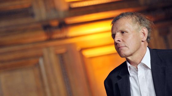 Patrick Poivre d'Arvor ©AFP - BERTRAND LANGLOIS