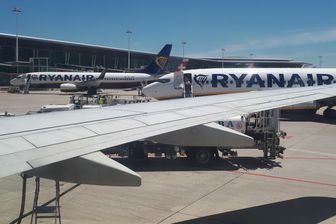 Ryanair pourrait accuser 950 millions d'euros de pertes. Ryanair pourrait accuser 950 millions d'euros de pertes.