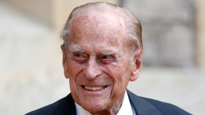 Le Prince Philip Moutbatten, époux de la reine Élisabeth II, duc d'Édimbourg, comte de Merioneth et baron de Greenwich, est mort.