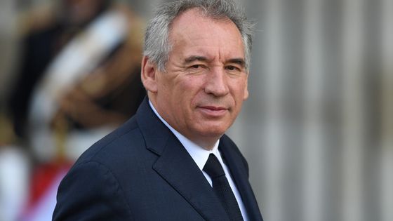François Bayrou, Haut-commissaire au Plan, a estimé qu'avec un revenu de 4000 euros, on appartient à la "classe moyenne". ©AFP - Eric Feferberg