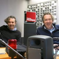 France Musique, studio 361... Stéphane Lerouge & Benoît Duteurtre (g. à d.)
