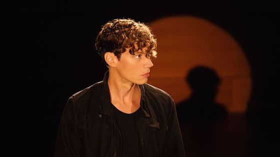 Le pianiste Francesco Tristano est de passage à Paris pour l'enregistrement de son album On early music, à La Scala. - Marie Staggat