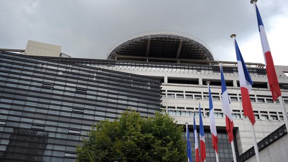 Depuis l’annonce du plan de relance en septembre, les services de Bercy doivent jongler entre la mise en place de mesures d'urgence et les dispositifs de long terme. ©AFP - ERIC PIERMONT