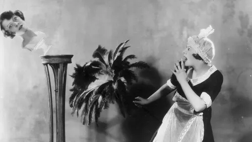 L Invention Du Bon Et Du Mauvais Pauvre Ep 1 4 Tant Qu Il Y Aura Des Riches Une Histoire Des Inegalites