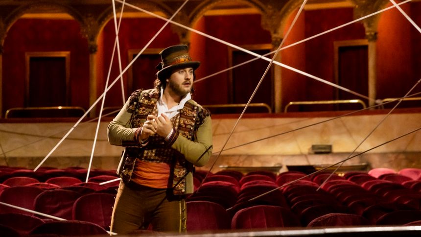 Rossini, Le Barbier de Séville - mise-en-scène Mario Martone, direction musicale Daniele Gatti : Andrzej Filonczyk (Figaro)
