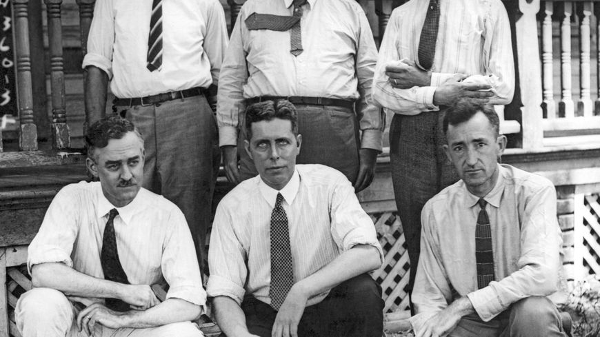 Les scientifiques qui se sont réunis à Dayton pour témoigner en faveur de John Scopes dans son procès l’opposant au Tennessee, appelé "Scopes Monkey Trial" (Dayton, Tennessee, 16 juillet 1925).