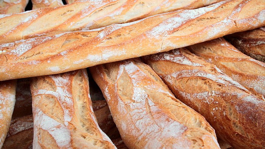 Des baguettes de pain - (photo : Godong)