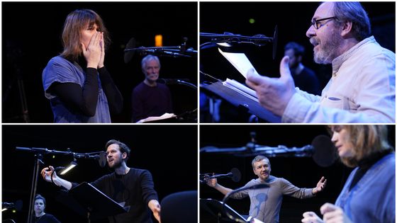 Les acteurs de la Comédie-Française lors de l'enregistrement de "Mithridate" de Jean Racine, au studio 104 ©Radio France - Christophe Abramowitz