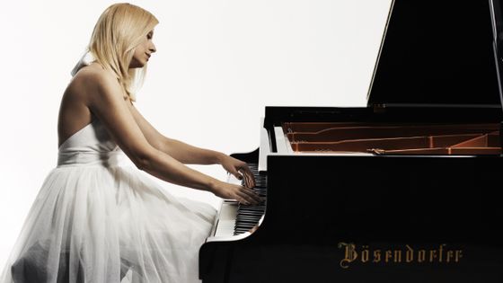 La pianiste Valentina Lisitsa - DECCA / Photo by Gilbert François