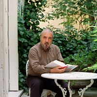 Jean-Claude Carrière (17 septembre 1931- 8 février 2021) en septembre 2001 chez lui à Paris.