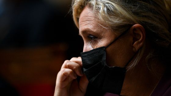 Marine Le Pen à l'Assemblée Nationale le 20 octobre 2020 ©AFP - Christophe ARCHAMBAULT