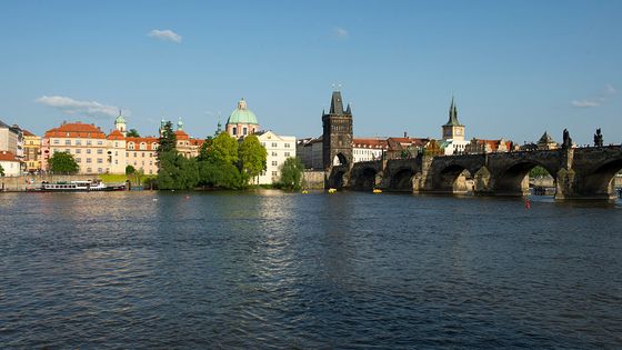 Vue de la rivière Vltana, immortalisée par Bedrich Smetana - Wolfgang Kaehler/LightRocket via Getty Images