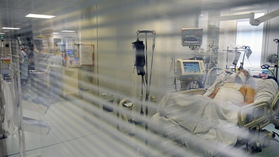 Photo prise à l’hôpital de Marseille en pleine épidémie de covid le 2 février 2021. ©AFP - NICOLAS TUCAT