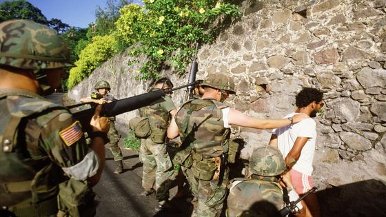 Invasion américaine à St Georges, Capitale de l'Ile de la Grenade, le 30 octobre 1983 ©AFP - AFP