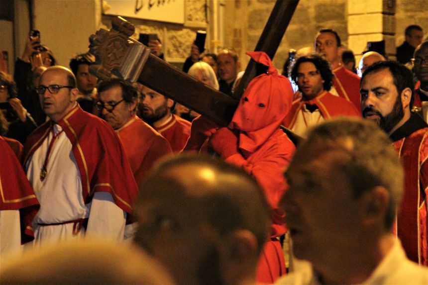 Mare latinu: Le Catenacciu, une tradition séculaire bousculée.