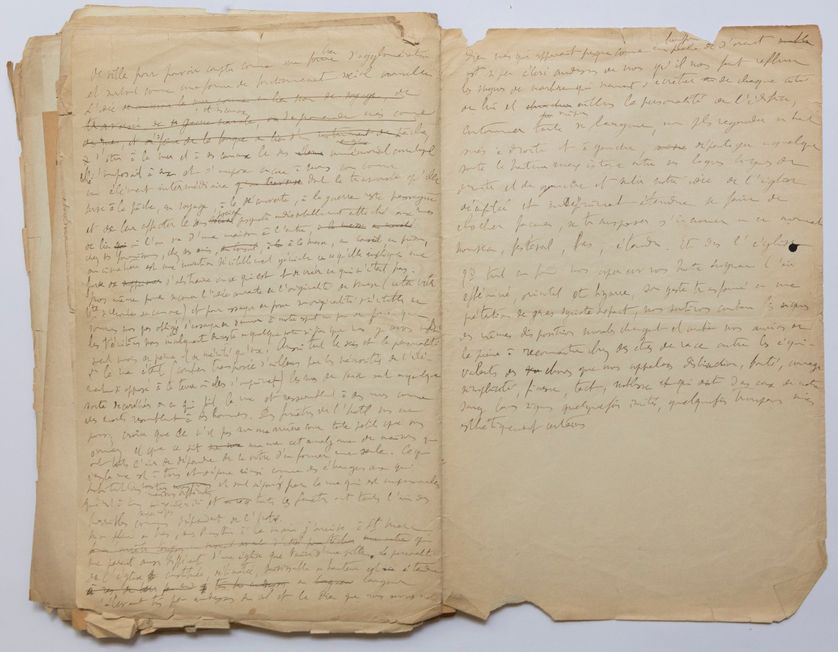 Les “soixante-quinze feuillets”, originaux de la première version de “La Recherche” de Marcel Proust, sont conservés à la Bibliothèque nationale de France.