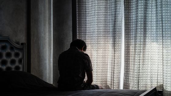 Alors que l'OMS a reconnu depuis peu le "burn-out" comme maladie, elle a forgé la notion de "fatigue pandémique" pour décrire les effets psychiques de la crise sanitaire ©Getty - Kittiphan Teerawattanakul / EyeEm