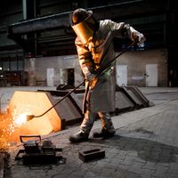 D'après une étude de l'OCDE de 2018, la consommation de métaux devrait passer de sept à dix-neuf milliards de tonnes par an d'ici à 2060.