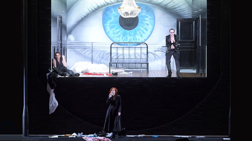 Escaich, Point d’orgue – livret et mise en scène Olivier Py, direction musicale Jérémie Rhorer : Jean-Sébastien Bou (Lui), Patricia Petibon (Elle), Cyrille Dubois (L’Autre, à droite)