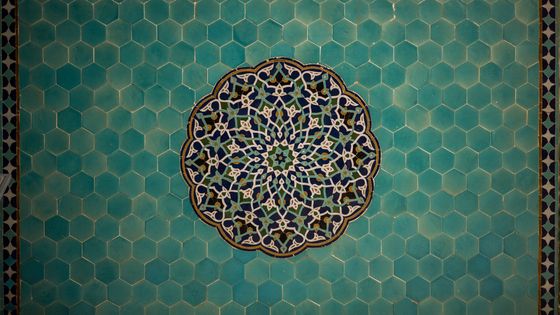 Détail du plafond de la Mosquée du Vendredi de Yazd (Iran) ©Getty - Massimo Rumi / Barcroft Images