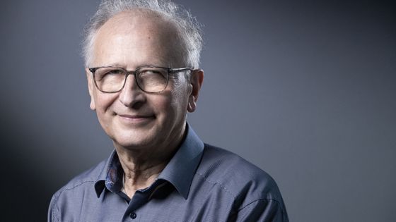 Le Président du Conseil d'orientation de la stratégie vaccinale anti Covid-19, pédiatre et professeur d'immunologie, Alain Fischer. ©AFP - Joël Saget