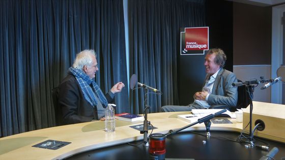 France Musique, studio 131... Le réalisateur Bertrand Tavernier & Le producteur Benoît Duteurtre ©Radio France - Annick Haumier / RF